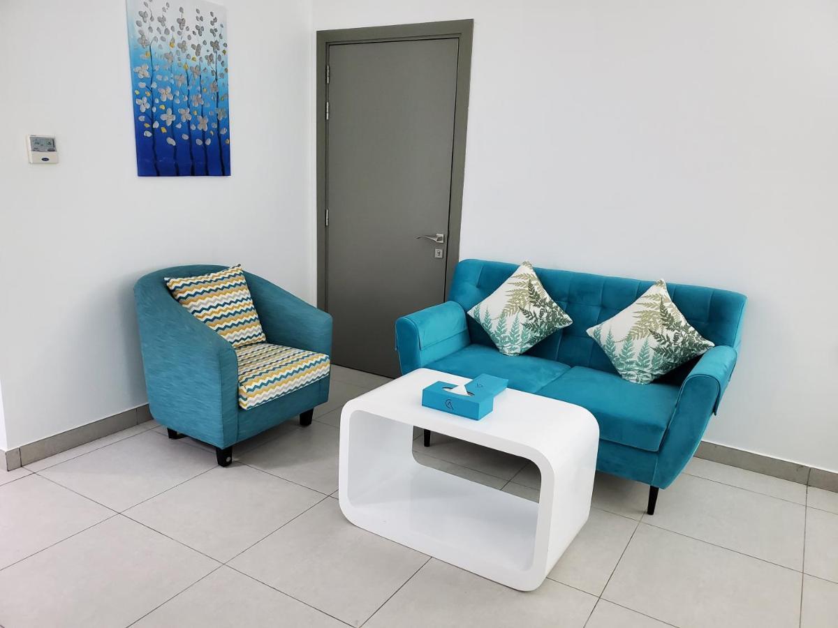 City Avenue Al Reqqa Hotel Дубай Екстериор снимка